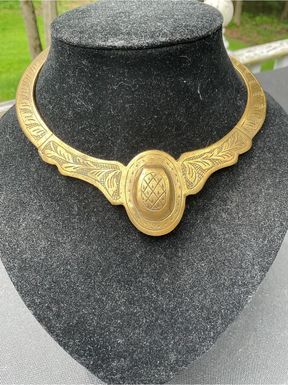 Vintage Egyptian revival brass choker/Collar Necklace - Picture 5 of 5